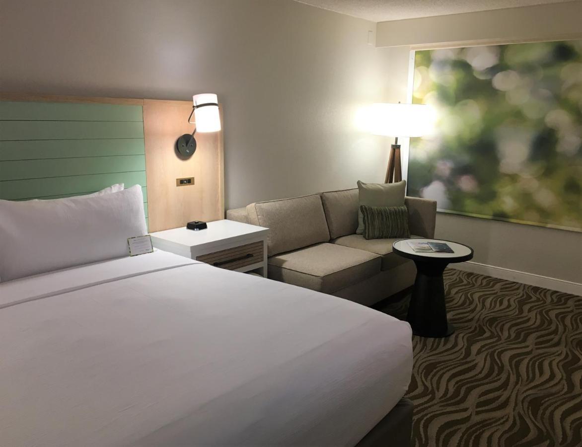 Wyndham Garden Lake Buena Vista - Disney Springs Area Bagian luar foto